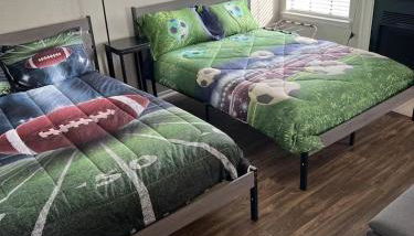 Sports Fan Getaway less than 2mi to AT&T Stadium Pool and Gym! - Foto 5