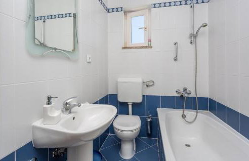 Beautiful Home In Matulji With Wifi - Foto 26