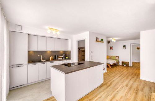 Stilvoll - Heimkino, Kochinsel, Parkplatz, Neubau & Mehr - Foto 23