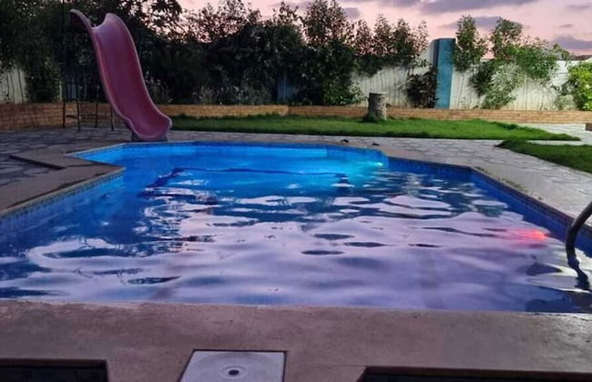 Blue House 4-bed Villa in North Coast Area - Photo 16