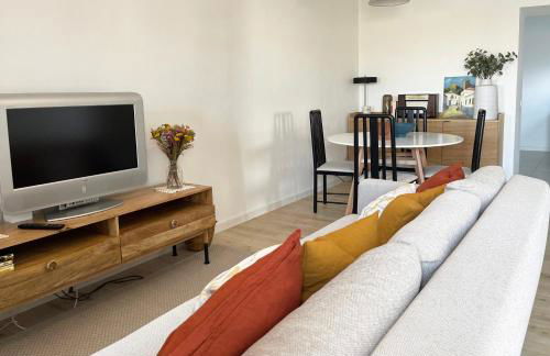 Casa Sagres T2 - 3 minutos a pé Praia da Mareta - Foto 2