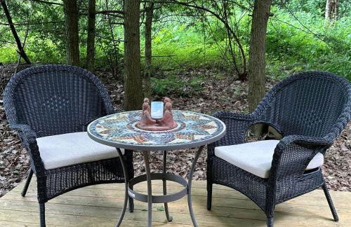 Luxury Yurt Rental Hidden in the Forest near Bristol, Vermont - Foto 3