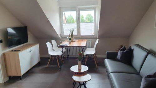 Neumühler Hof- Gemütliche Wohnung "Lenia" Parkplätze und Kongresshalle in der Nähe - Foto 3