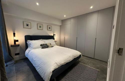 Two Bedroom House In Kilburn - Foto 9