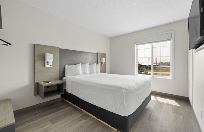 GrandStay Residential Suites - Rapid City - Photo 25