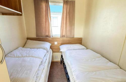 Homely 8 Berth Caravan At California Cliffs Near To Scratby Beach Ref 50067G - Foto 9