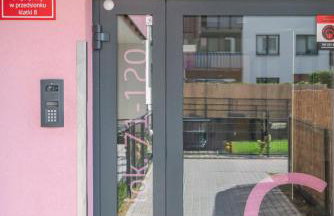 Elegant apartment with private garden, AC and garage, near airport - Foto 19