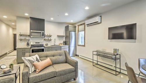 Elkhart Lake Townhome - 20 Mi to Sheboygan! - Foto 4