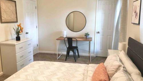 * Posh Place * King Bed * Long Term Stays * - Foto 5