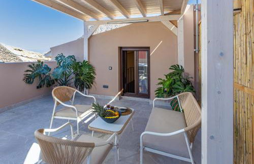 Klodian Suites - Photo 13