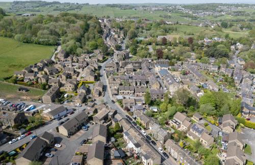 Haworth Haven - Charming Cottage with Private Garden & Summer House - Foto 55