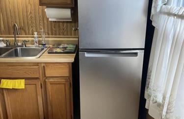 420 friendly 3 bedroom upstairs apartment - Foto 18