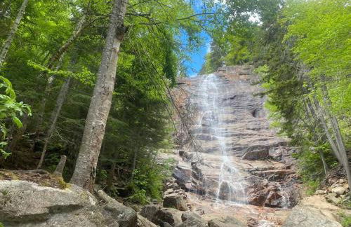 Couples Getaway Log Cabin in the White Mountains - Foto 34