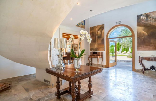 Villa in Mallorca With Event Space & Chill Out - Photo 25