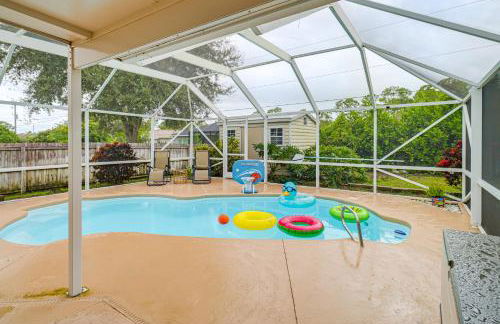 Pool and Fire Pit Family-Friendly Palm Bay Home! - Foto 24