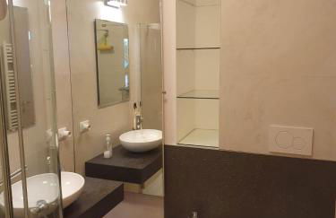 VINC & TROTTI HOUSE OF DÈJÀ-VU - Foto 12