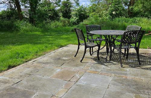 Lilys Cottage - Sleeps 2 - Pet Friendly - Foto 5