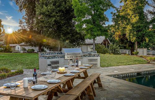 The Oaktree Estate by Fieldtrip 7 Acre Private Resort with Lake Pool Vineyard - Foto 3