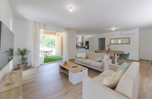 Villa Esparots - Maison avec piscine privée - Foto 3