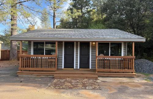 Columbia Cabins Cabin 7 - Photo 11