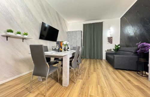 ROYAL HOUSE - Parcheggio gratuito e Wi-Fi - Photo 16