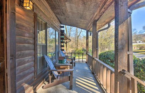 Luxe Cabin with Hot Tub on 5 Acres in Pearcy! - Foto 37