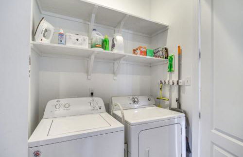 Walk to Beach Stunning Gulfport Getaway - Foto 12