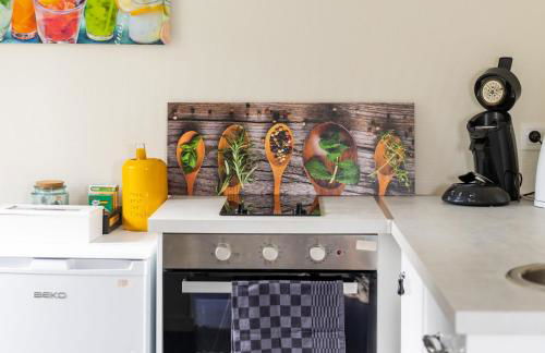 Sunny Suite by Leslodgespa - Studio moderne et coloré, proche de Bâle et de l'aéroport - Foto 10