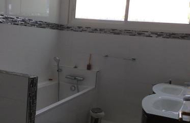 VILLA MIREILLE CALME ARBOREE PISCINE SANS VIS A VIS SECURISEE - Foto 18