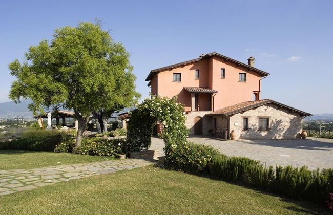 Apartment in Umbria With Infinity Pool Views - Photo 28
