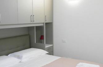 Luminoso Bilocale zona Tibaldi Bocconi - Foto 9