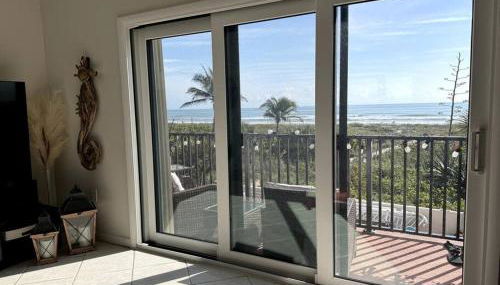 Ocean Front in Cocoa Beach - Foto 3