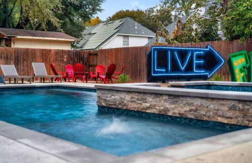Sun Filled Home W Gorgeous Pool HotTub Gameroom - Foto 57
