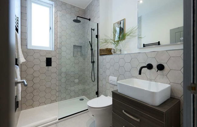 The Putney Hideaway - Modern and Elegant 3bdr Flat With Patio - Foto 10