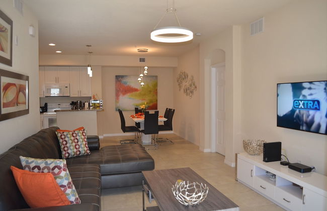Fort Myers Luxury Vacation Condo - Photo 11
