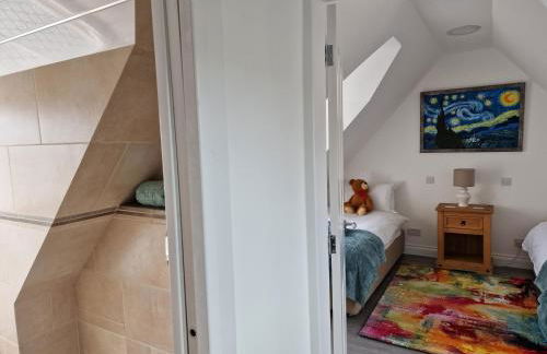 House - Sleeps 8 - Pets Ok - Parking - Foto 16