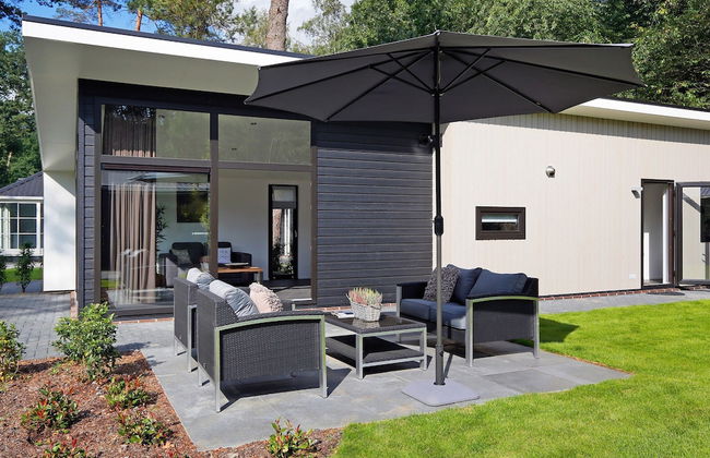 Wellness Forest Retreat - Photo 15