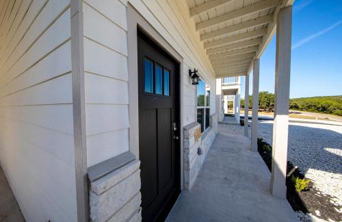 Experience Lake Solace - Photo 5