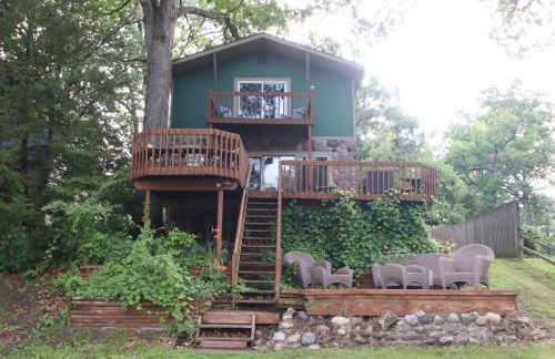 Family Friendly Lakefront Oasis! Huge Deck-Pets Welcome - Foto 4