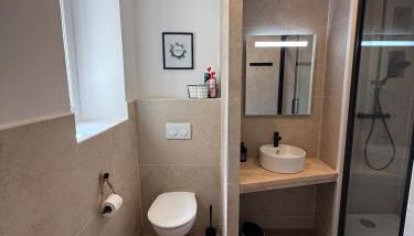 Cozy & air-conditioned 2 room apartment Patte d'Oie quiet neighborhood - Foto 3