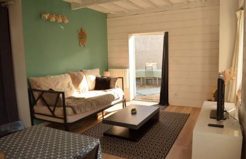 Blue Cottage - Photo 3