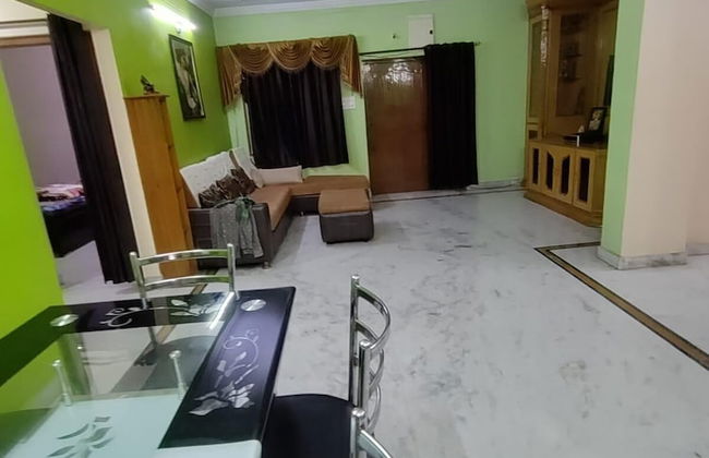 Hyderabad Serenity Retreat - 3 Bdrm Apartment - Foto 1