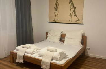 Emmas Apartments - Photo 3