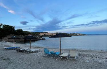 The Yellow Houses - Photo 25