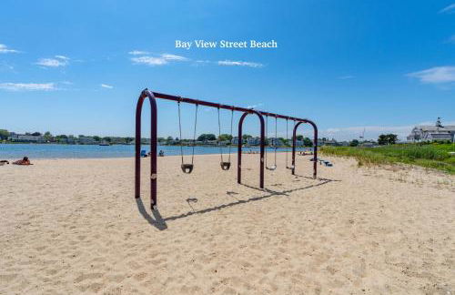 Cape Cod Bungalow Walk to Beach Firepit - Foto 51