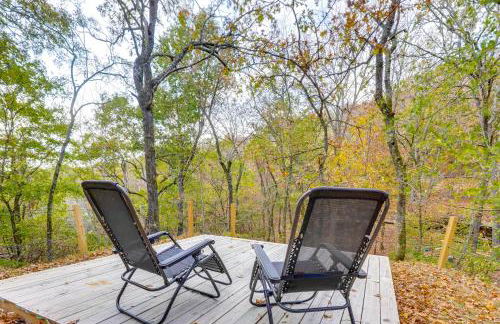 Grill and Rooftop Deck Cozy Hideaway in Garfield - Foto 19