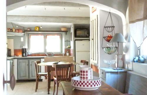 Appartement accueillant avec piscine à Oppède 70 m², vue montagne - Foto 12