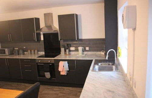 Tastefully furnished and Cosy 2-bedroom house - Foto 15