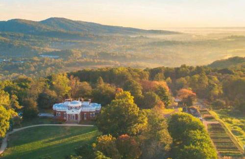 Hot Tub Luxe Retreat • Game Room • Lake • Bryce - Foto 32