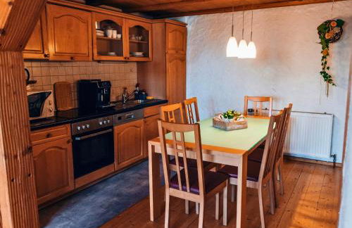 Schweizerblick - Denkmalgeschützes Haus in ruhiger Lage - großer Garten und mit Charme eingerichtet - ideal für Familien, Paare & Hund - Foto 10